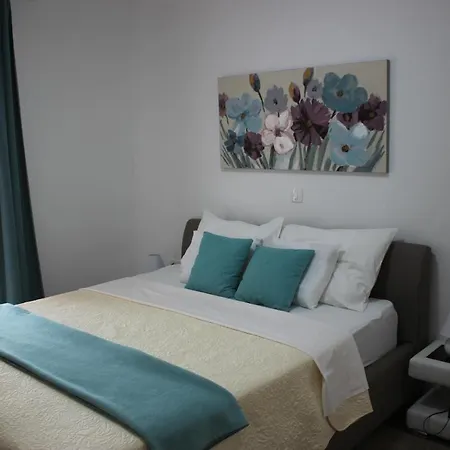 Villa House - Skyline