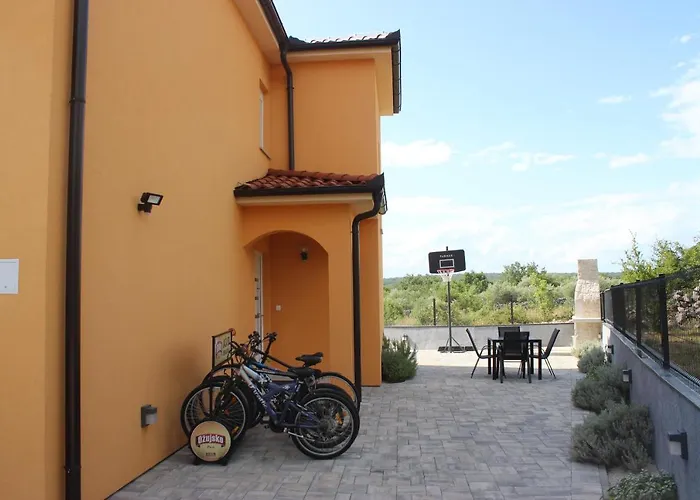 וילה House - Skyline